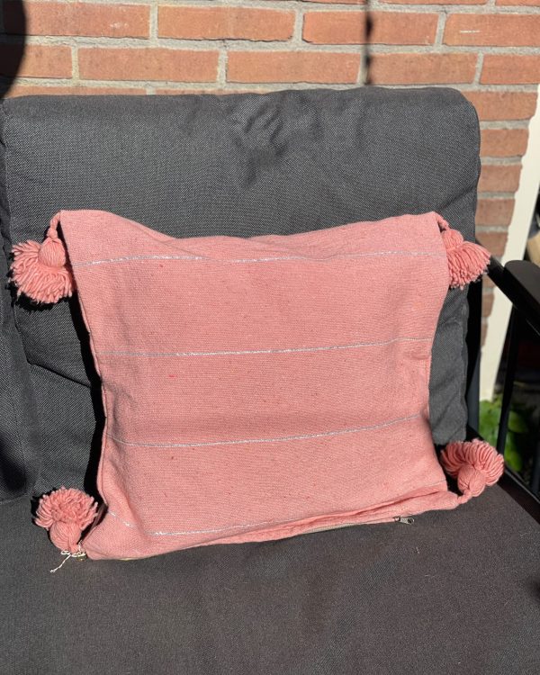 Marokkaanse pompom kussenhoezen - babyroze